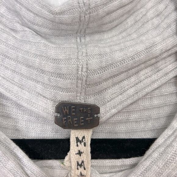 Free People We The Free Lover Rib Split Back Light Gray Long Sleeve Size Medium - Picture 3 of 6